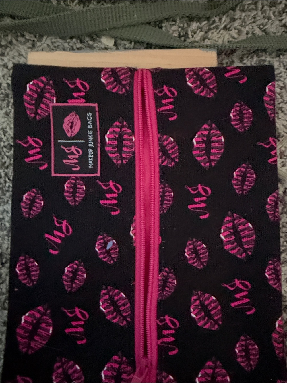 Makeup Junkie Bags Black & Hot Pink Cosmetic Pouch